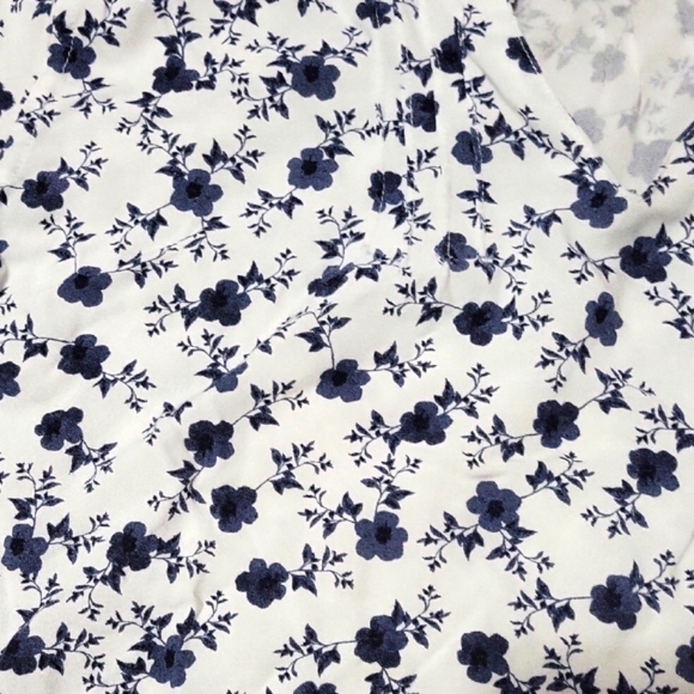 🔵3/$13 Old Ranch Soft Blouse - Picture 3 of 5